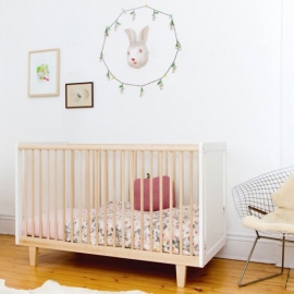Modern Nursery Rhea Crib | Oeuf