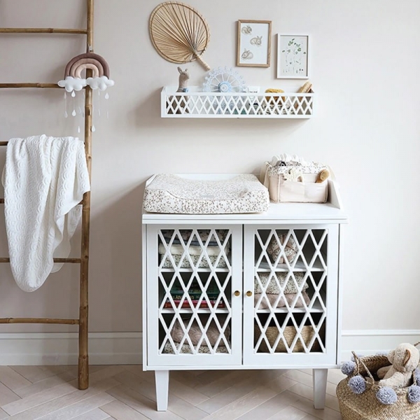 Harlequin Changing Table | Colors