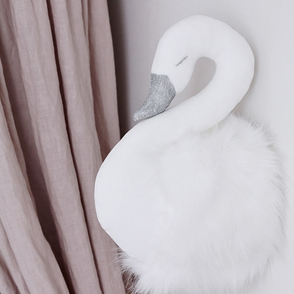 Velvet Swan | Colours